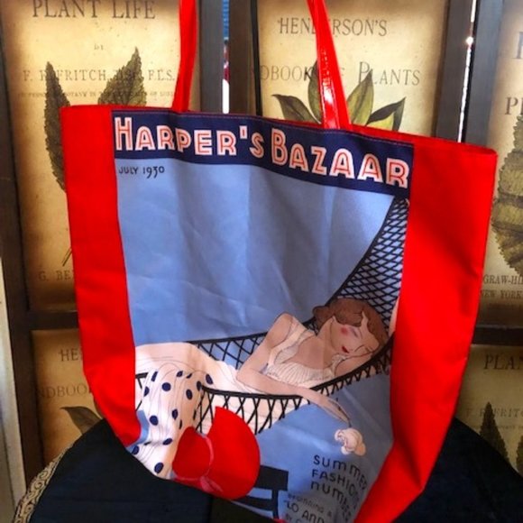 Estee Lauder Handbags - 𝕍𝕚𝕟𝕥𝕒𝕘𝕖 ℍ𝕒𝕣𝕡𝕖𝕣’𝕤 𝔹𝕒𝕫𝕒𝕒𝕣 ℂ𝕠𝕧𝕖𝕣 𝕋𝕠𝕥𝕖 (FINAL PRICE)